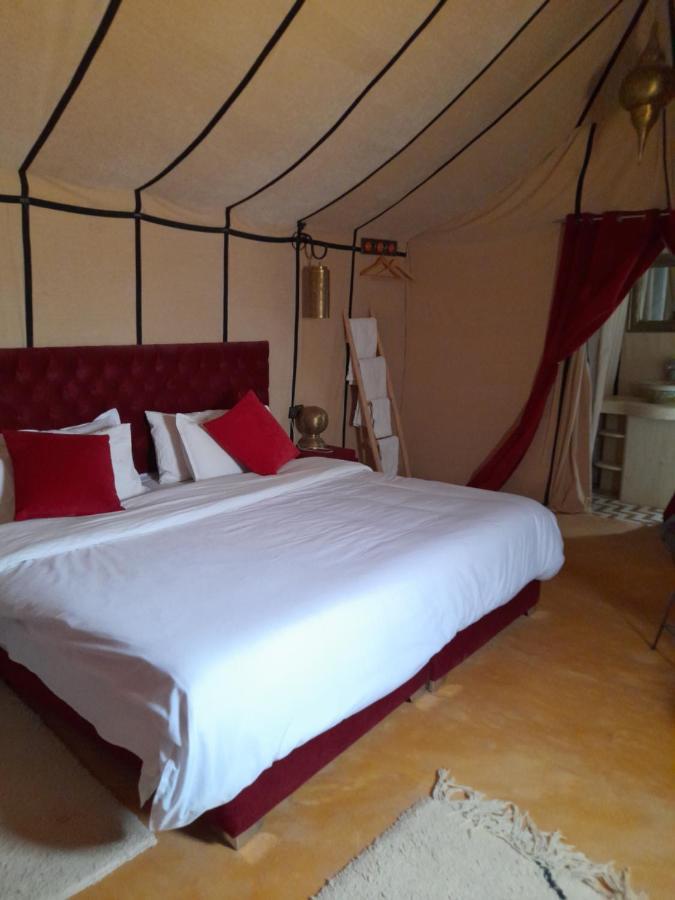 Sahara Stories Camp " Heated Tents" 梅尔祖卡 外观 照片