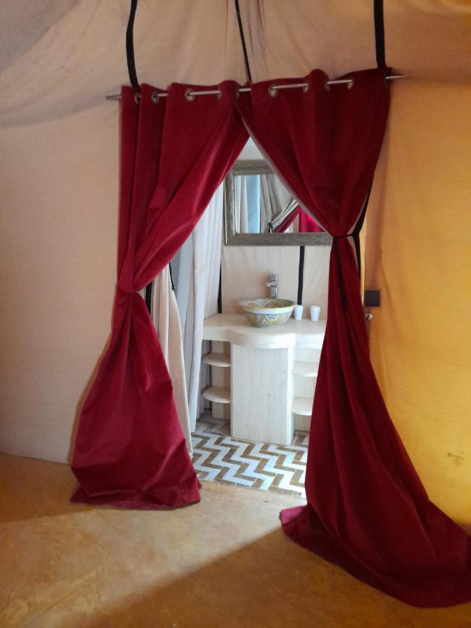 Sahara Stories Camp " Heated Tents" 梅尔祖卡 外观 照片